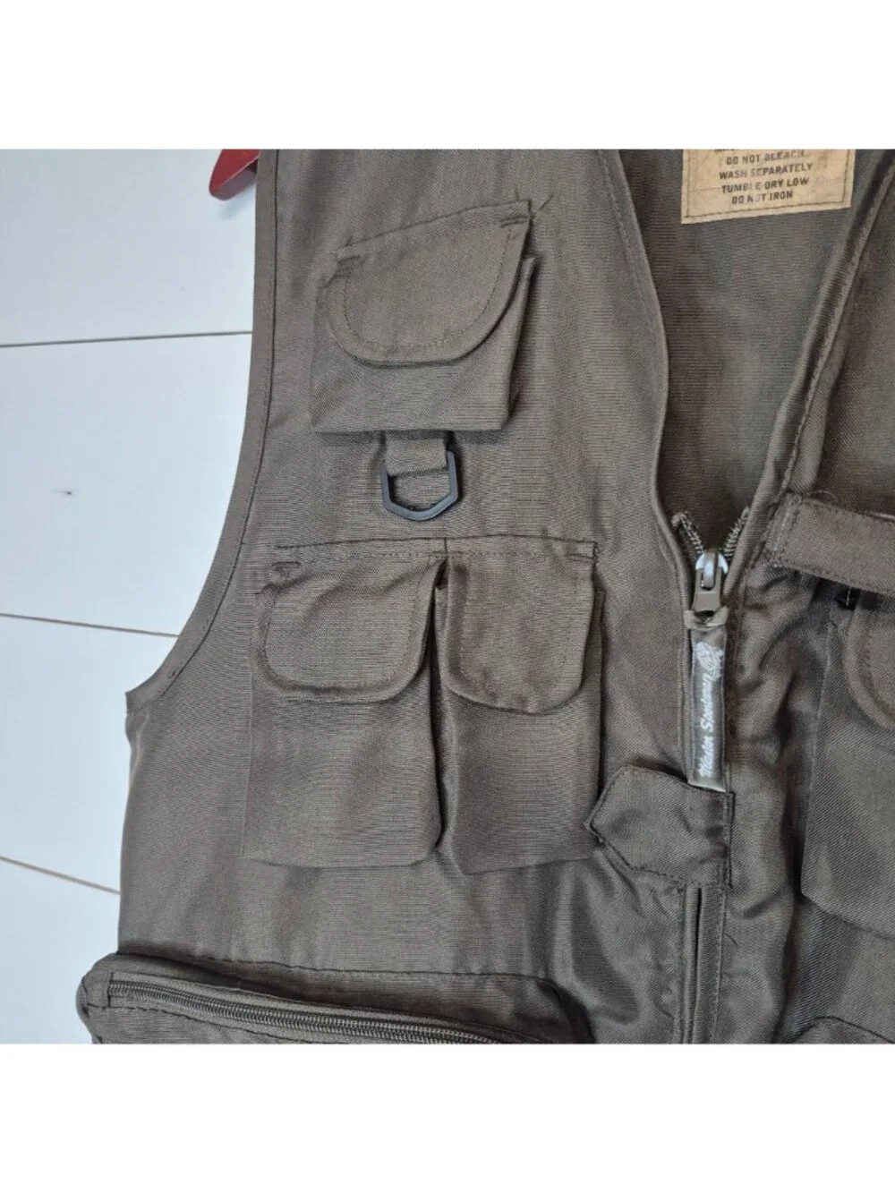 Master Sportsman Mens Outdoor Fishing Vest Size L With Multiple Pockets & Zipper - Picture 4 of 9